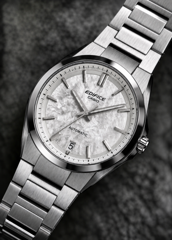 Edifice AUTOMÁTICO EFK-100CD Blanco